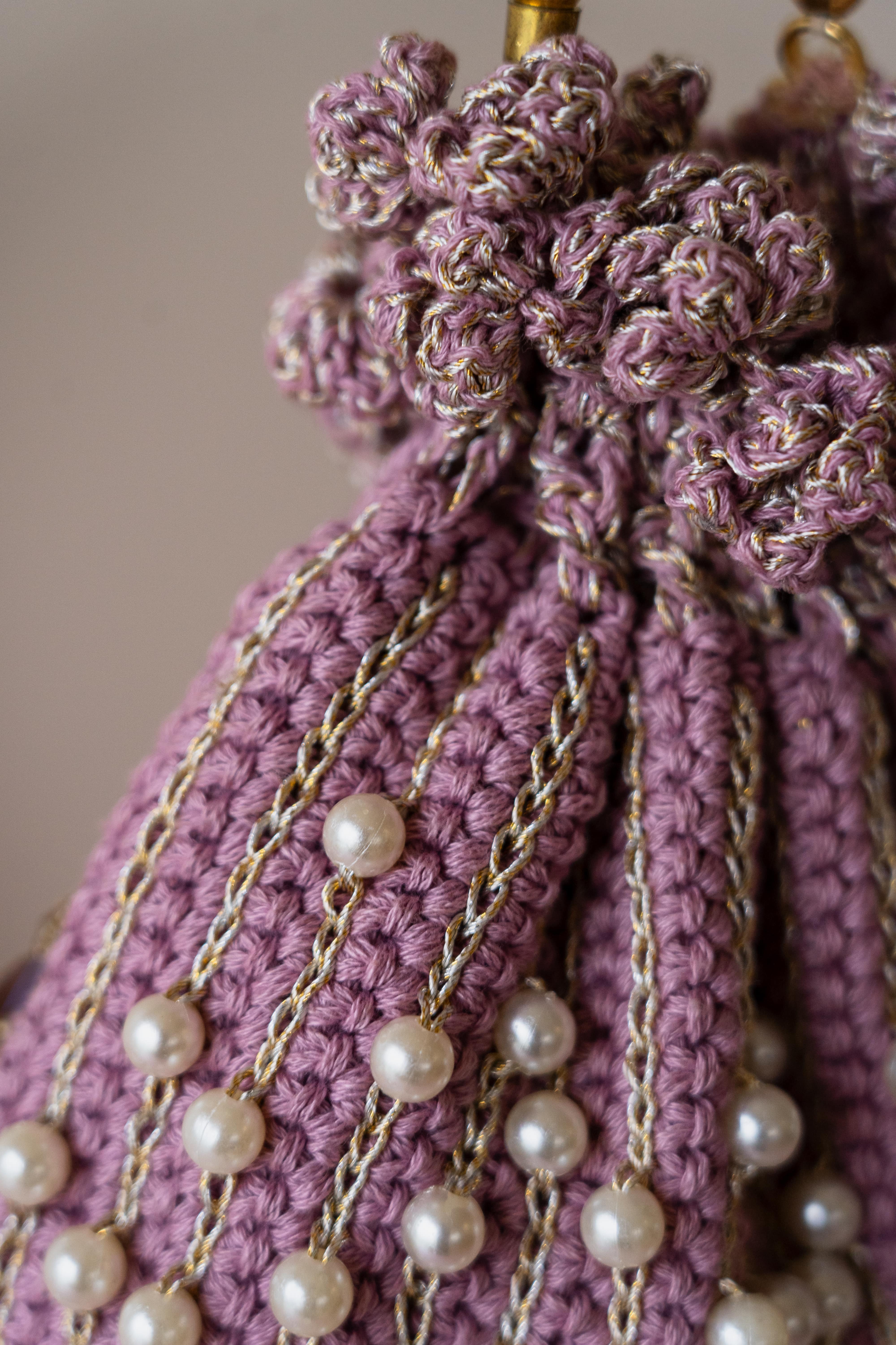 Mauve pearl flat potli bag