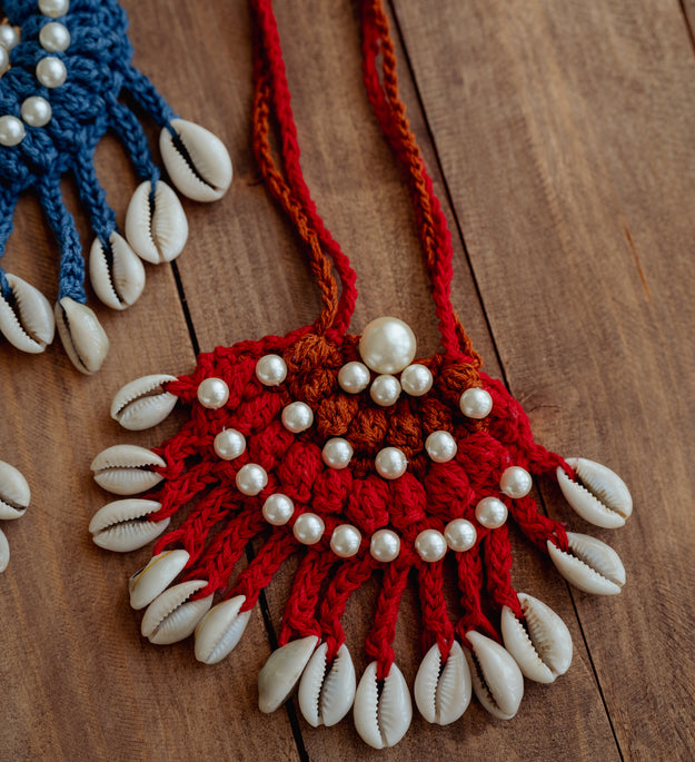 Red & brown pearl long necklace