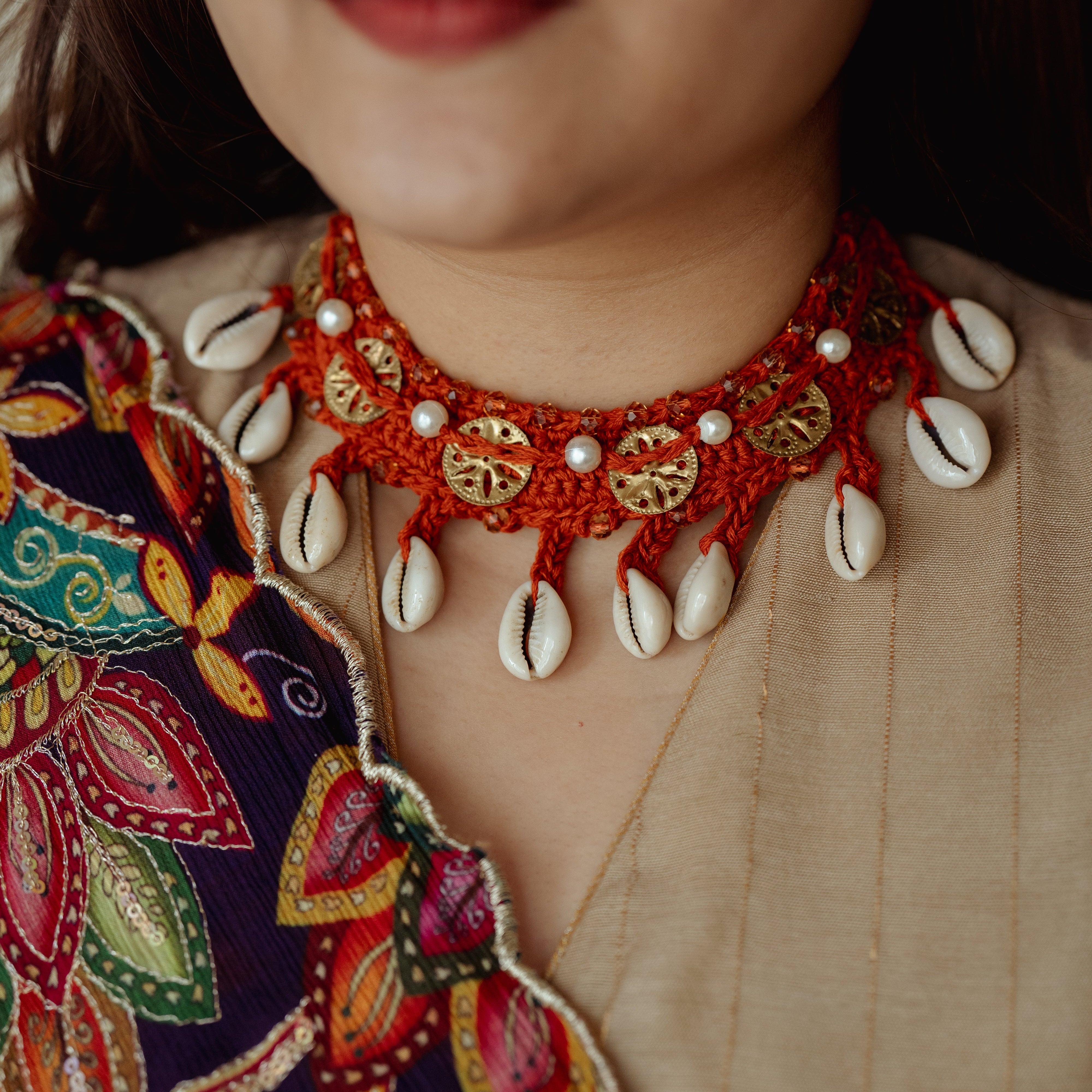 Rust kodi choker necklace