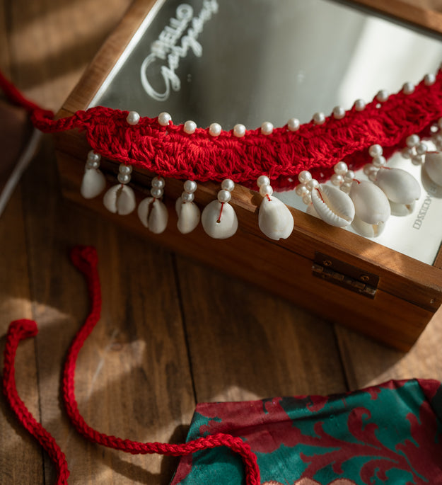 Red kodi choker necklace
