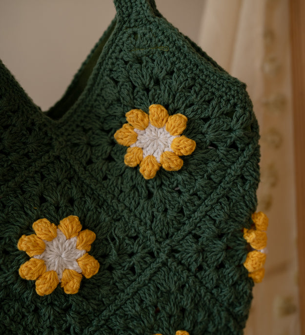 Dark green patch jhola bag