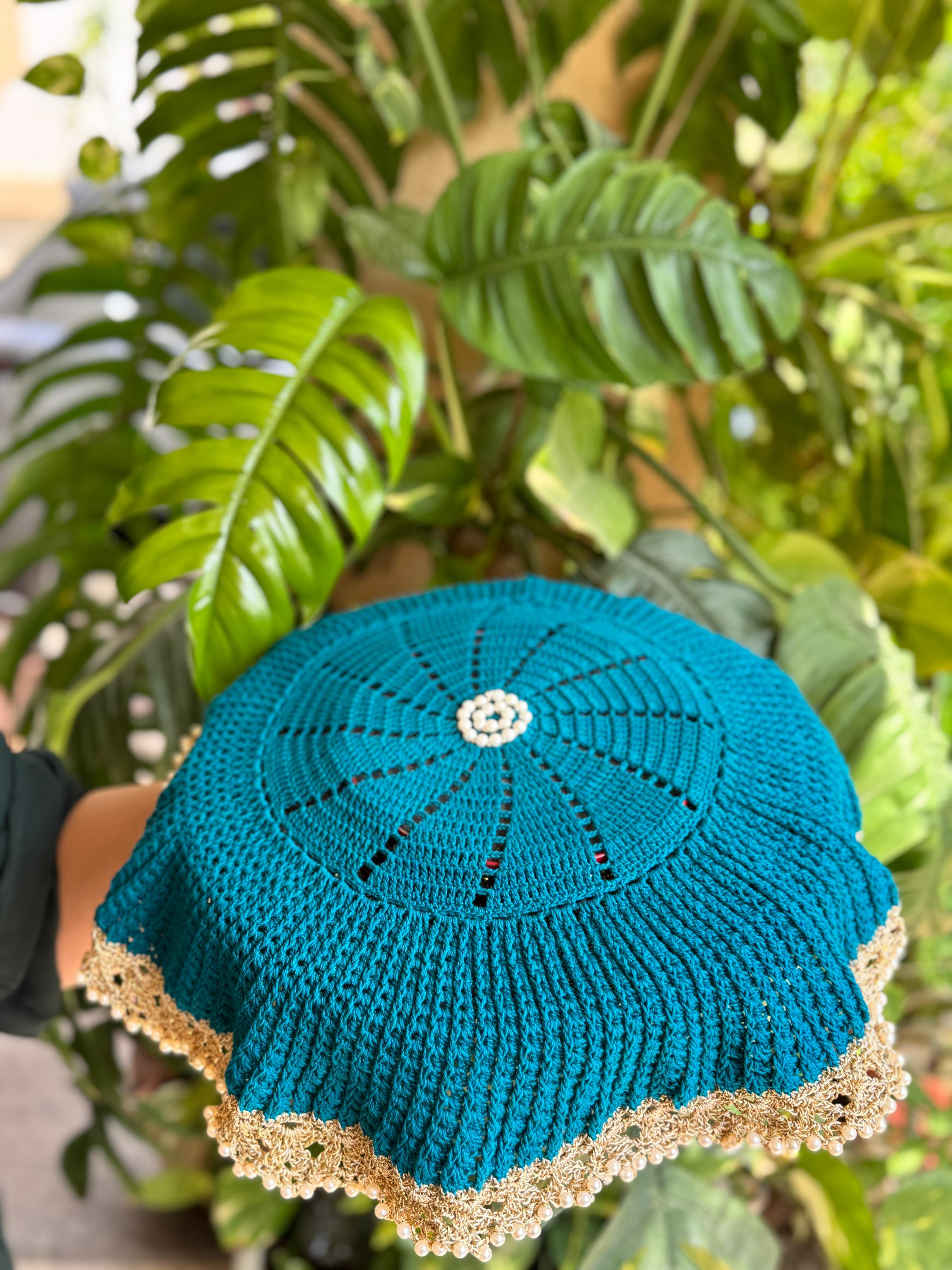 Deep blue pearl thal cover