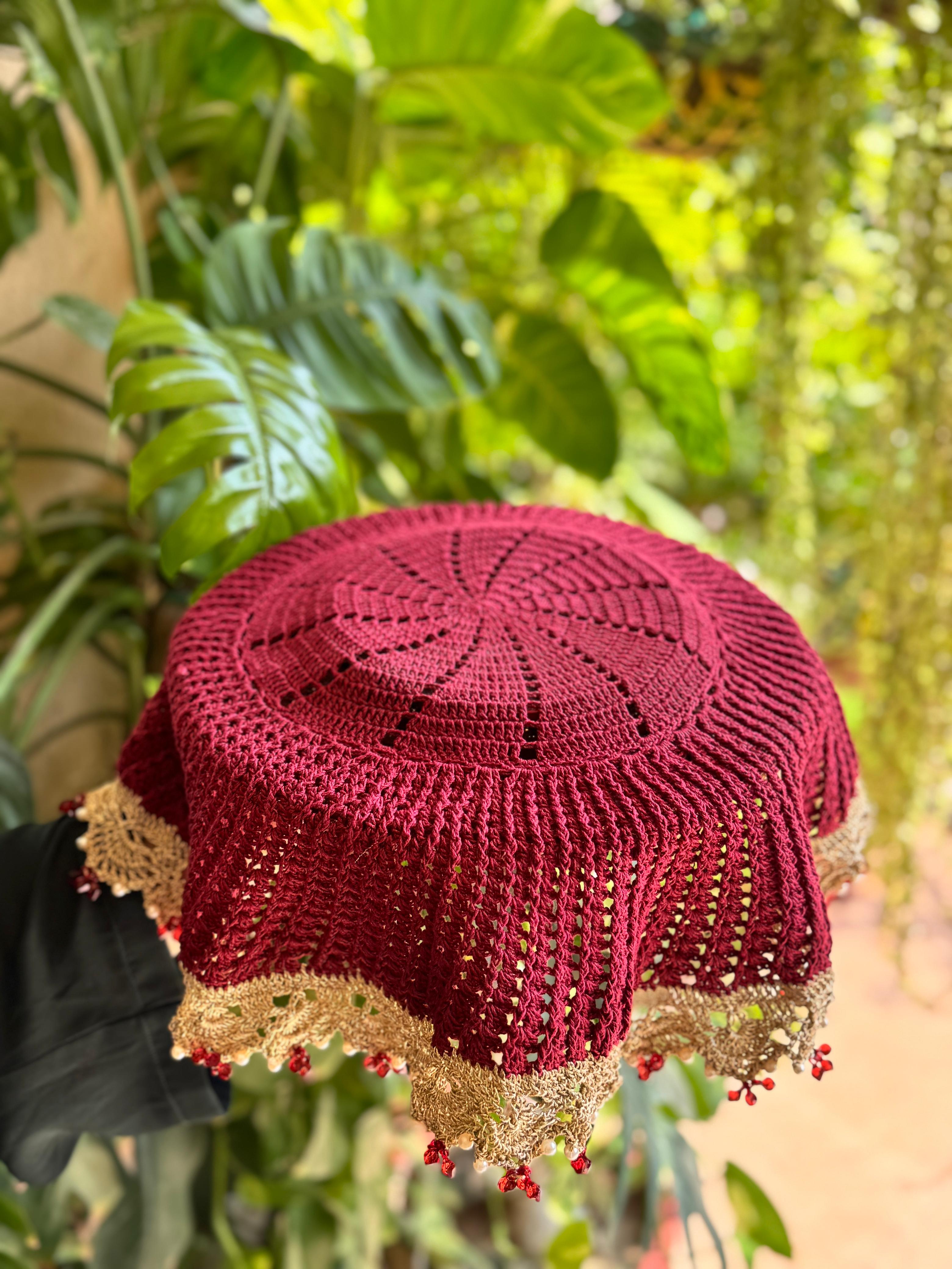 Maroon crystal thal cover